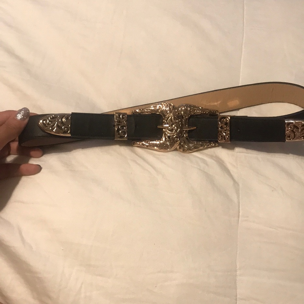 Double buckle black and gold belt